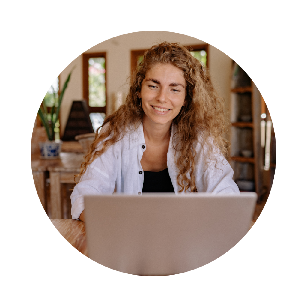 Hannah Collins MFSTUDIO Review